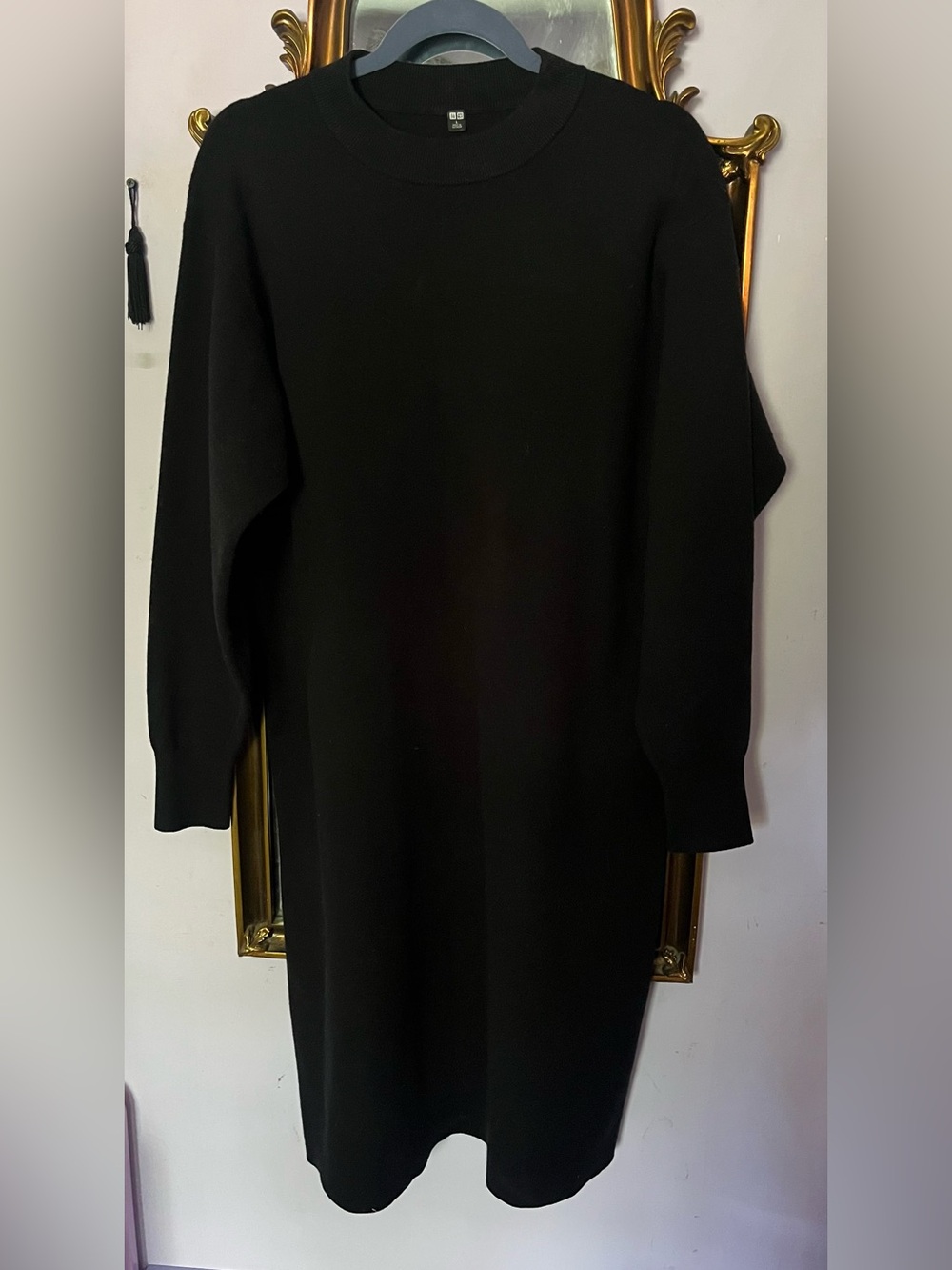 UNIQLO Soufflé Knit Sweater Dress Black